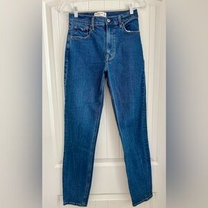 Abercrombie & Fitch Women’s High Rise Mom Jean Dark 25 X-Long